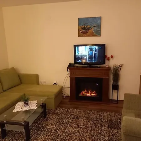 Private Studio Bansko, St George &